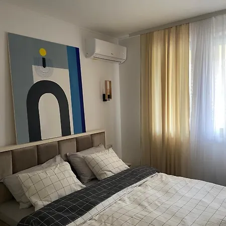 102 I 103 Apartment *